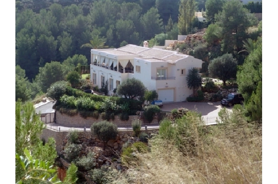 Villa in Javea(Montgo) zu verkaufen, Woongedeelte 365 m², Grondstuk 1500 m², 4 Slaapkamers, 4 Badkamers, Pool, ref.: SV-2612-1