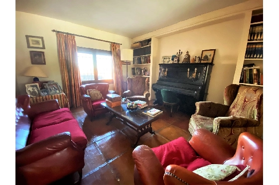 Finca in Denia zu verkaufen, Woongedeelte 450 m², Bouwjaar 1985, + Ofen, Klimaanlage, Grondstuk 17000 m², 8 Slaapkamers, 4 Badkamers, Pool, ref.: SC-T0617-10