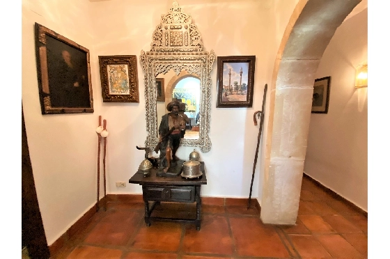 Finca in Denia zu verkaufen, Woongedeelte 450 m², Bouwjaar 1985, + Ofen, Klimaanlage, Grondstuk 17000 m², 8 Slaapkamers, 4 Badkamers, Pool, ref.: SC-T0617-14