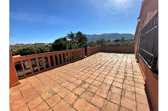 Finca in Denia zu verkaufen, Woongedeelte 450 m², Bouwjaar 1985, + Ofen, Klimaanlage, Grondstuk 17000 m², 8 Slaapkamers, 4 Badkamers, Pool, ref.: SC-T0617-34