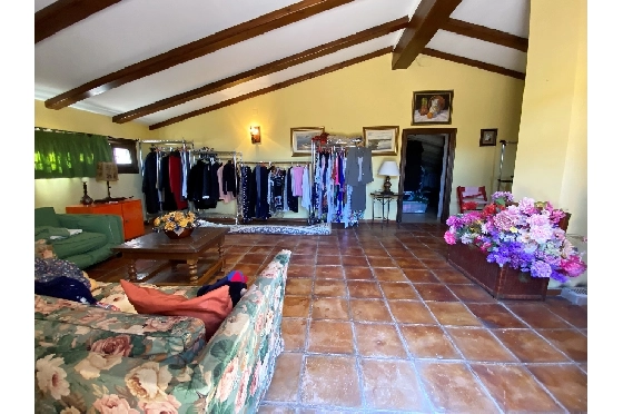 Finca in Denia zu verkaufen, Woongedeelte 450 m², Bouwjaar 1985, + Ofen, Klimaanlage, Grondstuk 17000 m², 8 Slaapkamers, 4 Badkamers, Pool, ref.: SC-T0617-35