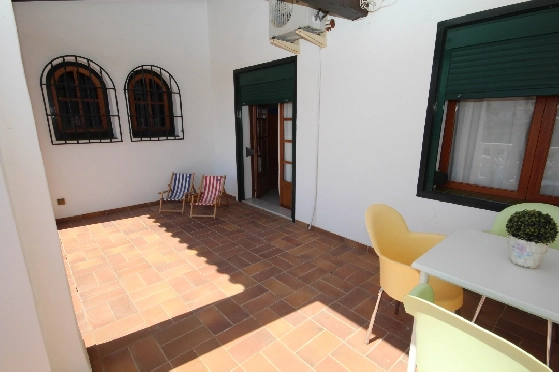 Finca in Ondara zur Ferienvermietung, Woongedeelte 360 m², Bouwjaar 1983, Grondstuk 2200 m², 4 Slaapkamers, 4 Badkamers, ref.: V-0517-17