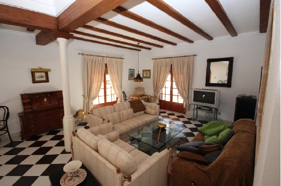 Finca in Ondara zur Ferienvermietung, Woongedeelte 360 m², Bouwjaar 1983, Grondstuk 2200 m², 4 Slaapkamers, 4 Badkamers, ref.: V-0517-22