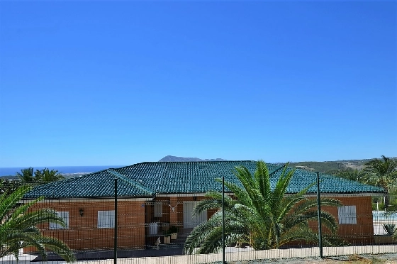 Villa in Altea zu verkaufen, Woongedeelte 688 m², Zustand gepflegt, + Zentralheizung, Klimaanlage, Grondstuk 16250 m², 5 Slaapkamers, 3 Badkamers, Pool, ref.: GB-4617-MJ-1