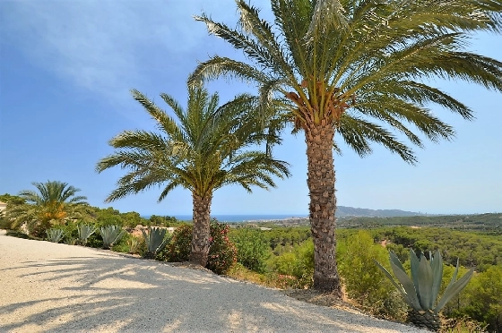 Villa in Altea zu verkaufen, Woongedeelte 688 m², Zustand gepflegt, + Zentralheizung, Klimaanlage, Grondstuk 16250 m², 5 Slaapkamers, 3 Badkamers, Pool, ref.: GB-4617-MJ-18