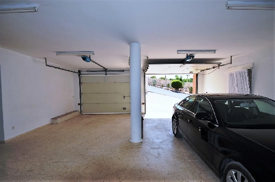 Villa in Altea zu verkaufen, Woongedeelte 688 m², Zustand gepflegt, + Zentralheizung, Klimaanlage, Grondstuk 16250 m², 5 Slaapkamers, 3 Badkamers, Pool, ref.: GB-4617-MJ-21
