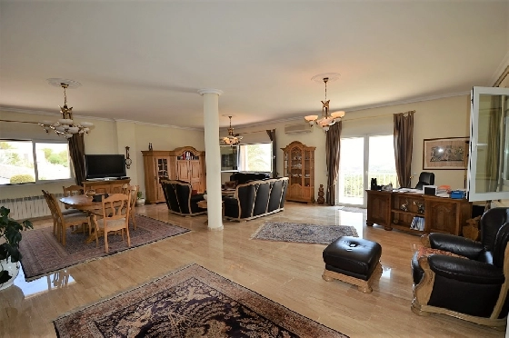 Villa in Altea zu verkaufen, Woongedeelte 688 m², Zustand gepflegt, + Zentralheizung, Klimaanlage, Grondstuk 16250 m², 5 Slaapkamers, 3 Badkamers, Pool, ref.: GB-4617-MJ-7