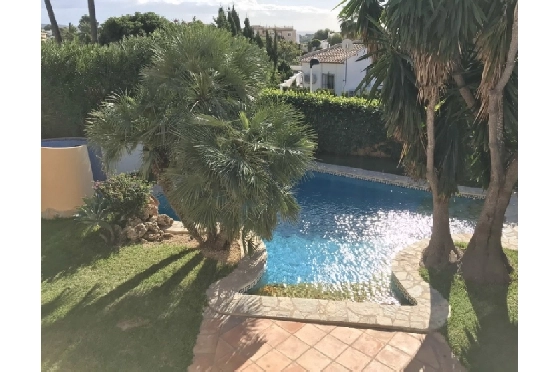 Villa in Moraira(Club Moraira) zu verkaufen, Woongedeelte 220 m², Bouwjaar 2000, + Fussbodenheizung, Klimaanlage, Grondstuk 800 m², 4 Slaapkamers, 3 Badkamers, Pool, ref.: BI-MT.H-523-16