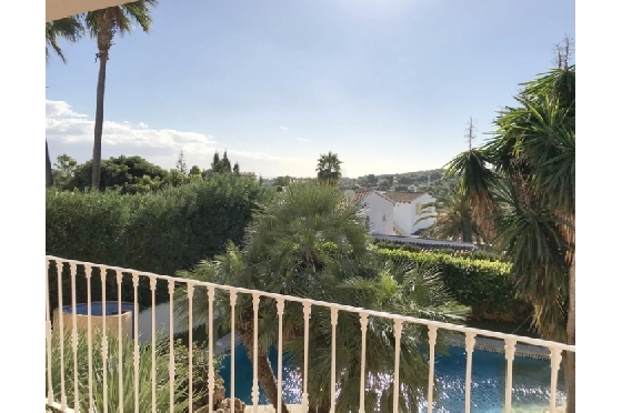 Villa in Moraira(Club Moraira) zu verkaufen, Woongedeelte 220 m², Bouwjaar 2000, + Fussbodenheizung, Klimaanlage, Grondstuk 800 m², 4 Slaapkamers, 3 Badkamers, Pool, ref.: BI-MT.H-523-17