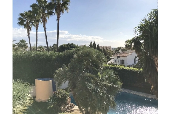 Villa in Moraira(Club Moraira) zu verkaufen, Woongedeelte 220 m², Bouwjaar 2000, + Fussbodenheizung, Klimaanlage, Grondstuk 800 m², 4 Slaapkamers, 3 Badkamers, Pool, ref.: BI-MT.H-523-18