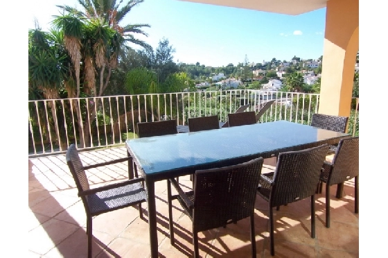 Villa in Moraira(Club Moraira) zu verkaufen, Woongedeelte 220 m², Bouwjaar 2000, + Fussbodenheizung, Klimaanlage, Grondstuk 800 m², 4 Slaapkamers, 3 Badkamers, Pool, ref.: BI-MT.H-523-3