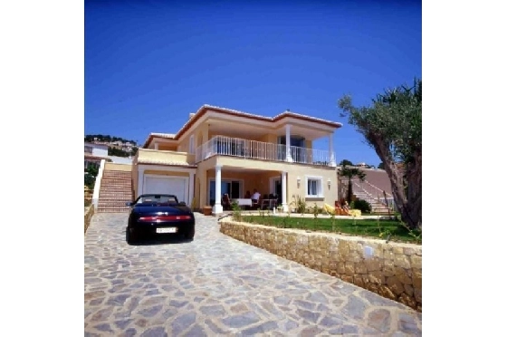 Villa in Moraira(Club Moraira) zu verkaufen, Woongedeelte 220 m², Bouwjaar 2000, + Fussbodenheizung, Klimaanlage, Grondstuk 800 m², 4 Slaapkamers, 3 Badkamers, Pool, ref.: BI-MT.H-523-33