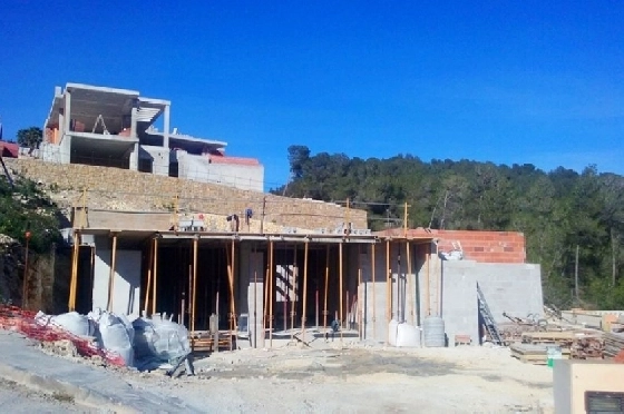 Villa in Javea(Tosalet 5) zu verkaufen, Woongedeelte 372 m², Bouwjaar 2015, Klimaanlage, Grondstuk 1000 m², 3 Slaapkamers, 2 Badkamers, Pool, ref.: BI-JA.H-100-5