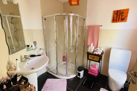 Villa in Tormos zu verkaufen, Woongedeelte 300 m², Bouwjaar 2007, Zustand gepflegt, + Zentralheizung, Klimaanlage, Grondstuk 13000 m², 4 Slaapkamers, 4 Badkamers, Pool, ref.: JS-0724-14