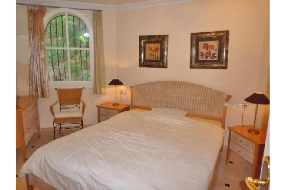 Villa in Denia-La Sella zu verkaufen, Woongedeelte 425 m², Bouwjaar 2006, Zustand neuwertig, + Fussbodenheizung, Klimaanlage, Grondstuk 1300 m², 5 Slaapkamers, 4 Badkamers, Pool, ref.: MJ-0618-18