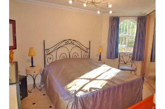 Villa in Denia-La Sella zu verkaufen, Woongedeelte 425 m², Bouwjaar 2006, Zustand neuwertig, + Fussbodenheizung, Klimaanlage, Grondstuk 1300 m², 5 Slaapkamers, 4 Badkamers, Pool, ref.: MJ-0618-19