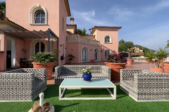 Villa in Denia-La Sella zu verkaufen, Woongedeelte 425 m², Bouwjaar 2006, Zustand neuwertig, + Fussbodenheizung, Klimaanlage, Grondstuk 1300 m², 5 Slaapkamers, 4 Badkamers, Pool, ref.: MJ-0618-29