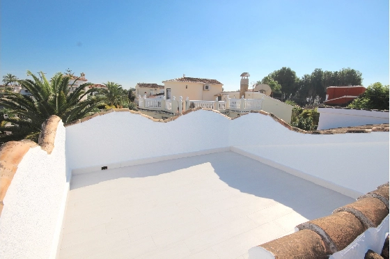 Villa in Els Poblets(Ptda. Barranquets) zur Ferienvermietung, Woongedeelte 114 m², Bouwjaar 1986, Zustand gepflegt, + Zentralheizung, Klimaanlage, Grondstuk 510 m², 3 Slaapkamers, 2 Badkamers, Pool, ref.: T-1118-19
