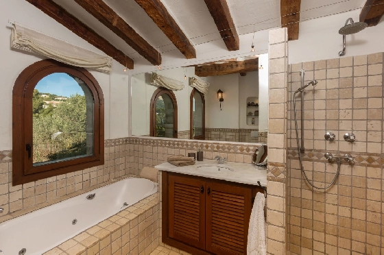 Finca in Javea(Javea) zu verkaufen, Woongedeelte 476 m², Grondstuk 7246 m², 6 Slaapkamers, 4 Badkamers, Pool, ref.: HG-3282-17