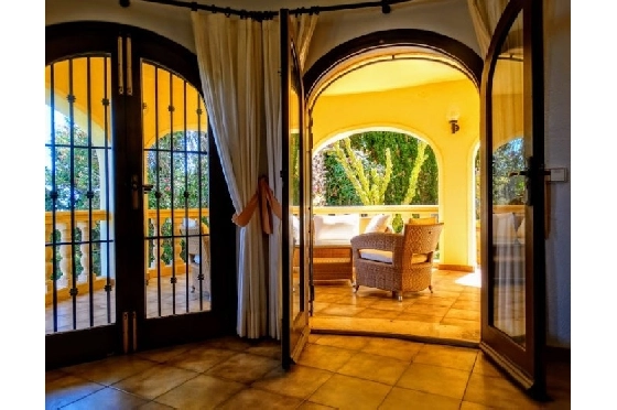 Villa in Javea zu verkaufen, Woongedeelte 296 m², Klimaanlage, Grondstuk 1390 m², 3 Slaapkamers, 4 Badkamers, Pool, ref.: PR-PPS2869-13