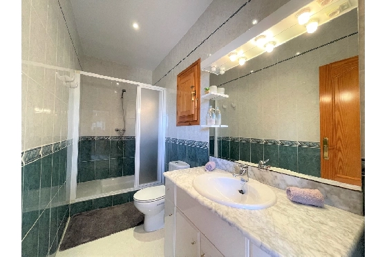 Villa in Els Poblets(Barranquets) zur Ferienvermietung, Woongedeelte 130 m², Bouwjaar 2000, Zustand modernisiert, + Zentralheizung, Klimaanlage, Grondstuk 580 m², 3 Slaapkamers, 2 Badkamers, Pool, ref.: T-0819-14