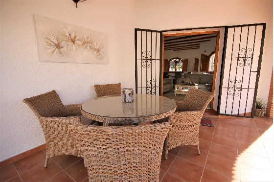 Villa in Els Poblets(Barranquets) zur Ferienvermietung, Woongedeelte 130 m², Bouwjaar 2000, Zustand modernisiert, + Zentralheizung, Klimaanlage, Grondstuk 580 m², 3 Slaapkamers, 2 Badkamers, Pool, ref.: T-0819-6