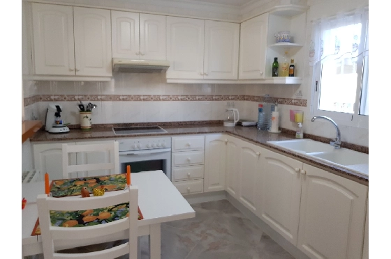 Sommerhaus in Els Poblets zur Ferienvermietung, Woongedeelte 156 m², Bouwjaar 1999, + Zentralheizung, Klimaanlage, Grondstuk 460 m², 3 Slaapkamers, 2 Badkamers, ref.: V-0220-10