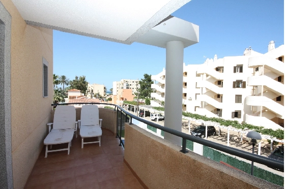 Apartment in Denia(Las Marinas) zur Ferienvermietung, Woongedeelte 94 m², Bouwjaar 2009, Zustand gepflegt, + Zentralheizung, Klimaanlage, 3 Slaapkamers, 2 Badkamers, Pool, ref.: T-0715-14