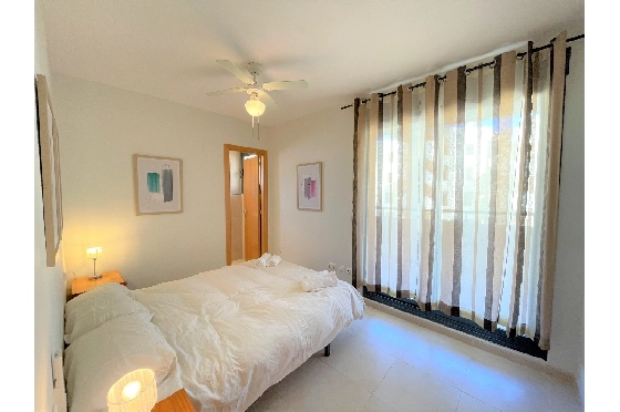 Apartment in Denia(Las Marinas) zur Ferienvermietung, Woongedeelte 94 m², Bouwjaar 2009, Zustand gepflegt, + Zentralheizung, Klimaanlage, 3 Slaapkamers, 2 Badkamers, Pool, ref.: T-0715-8
