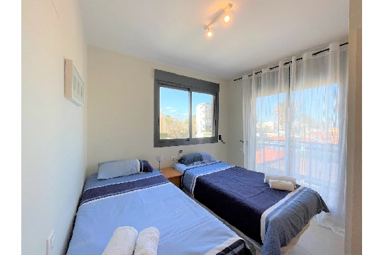 Apartment in Denia(Las Marinas) zur Ferienvermietung, Woongedeelte 94 m², Bouwjaar 2009, Zustand gepflegt, + Zentralheizung, Klimaanlage, 3 Slaapkamers, 2 Badkamers, Pool, ref.: T-0715-9