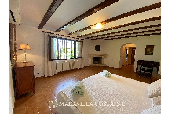 Villa in Javea zu verkaufen, Woongedeelte 500 m², + Zentralheizung, Klimaanlage, Grondstuk 3000 m², 6 Slaapkamers, 5 Badkamers, Pool, ref.: MV-2471-25