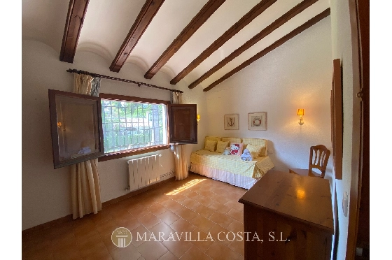 Villa in Javea zu verkaufen, Woongedeelte 500 m², + Zentralheizung, Klimaanlage, Grondstuk 3000 m², 6 Slaapkamers, 5 Badkamers, Pool, ref.: MV-2471-30