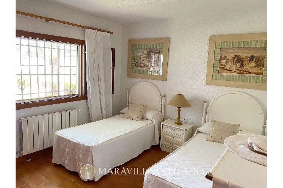 Villa in Javea zu verkaufen, Woongedeelte 500 m², + Zentralheizung, Klimaanlage, Grondstuk 3000 m², 6 Slaapkamers, 5 Badkamers, Pool, ref.: MV-2471-44