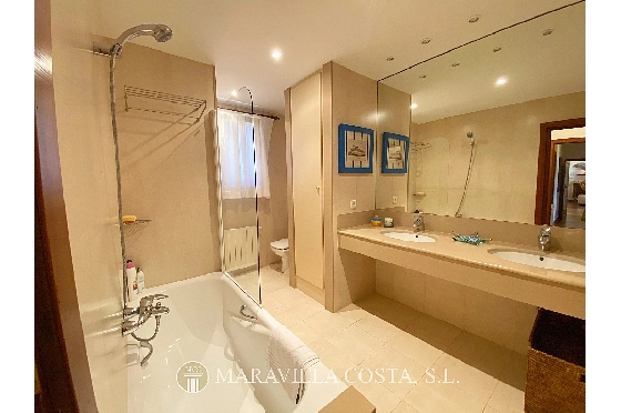 Villa in Javea zu verkaufen, Woongedeelte 500 m², + Zentralheizung, Klimaanlage, Grondstuk 3000 m², 6 Slaapkamers, 5 Badkamers, Pool, ref.: MV-2471-47