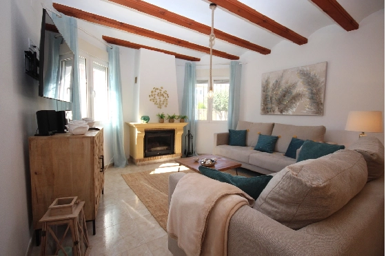 Villa in Els Poblets(Barranquets) zur Ferienvermietung, Woongedeelte 110 m², Bouwjaar 2001, + KLIMA, Klimaanlage, Grondstuk 400 m², 3 Slaapkamers, 2 Badkamers, Pool, ref.: T-0421-7