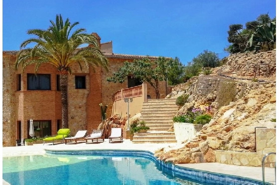 Villa in Pedreguer zu verkaufen, Woongedeelte 465 m², Bouwjaar 2000, Zustand neuwertig, + Zentralheizung, Klimaanlage, Grondstuk 9200 m², 4 Slaapkamers, 4 Badkamers, Pool, ref.: VGC-3521-PL-1