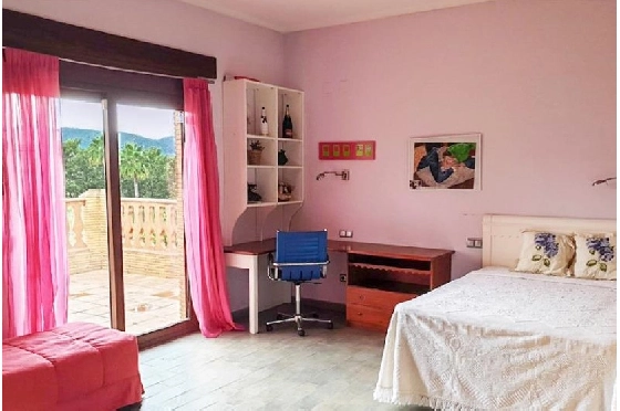 Villa in Pedreguer zu verkaufen, Woongedeelte 465 m², Bouwjaar 2000, Zustand neuwertig, + Zentralheizung, Klimaanlage, Grondstuk 9200 m², 4 Slaapkamers, 4 Badkamers, Pool, ref.: VGC-3521-PL-21