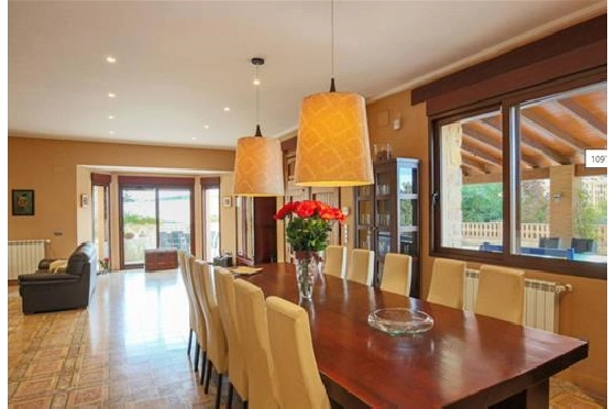 Villa in Pedreguer zu verkaufen, Woongedeelte 465 m², Bouwjaar 2000, Zustand neuwertig, + Zentralheizung, Klimaanlage, Grondstuk 9200 m², 4 Slaapkamers, 4 Badkamers, Pool, ref.: VGC-3521-PL-9