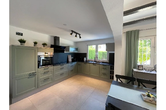 Reihenhaus in Els Poblets(Barranquets) zur Ferienvermietung, Woongedeelte 104 m², Bouwjaar 1999, Zustand neuwertig, + KLIMA, Klimaanlage, Grondstuk 150 m², 3 Slaapkamers, 2 Badkamers, Pool, ref.: T-0621-10