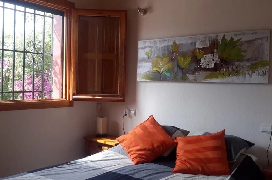 Sommerhaus in Pego zur Ferienvermietung, Woongedeelte 78 m², Bouwjaar 1993, Zustand gepflegt, + KLIMA, Klimaanlage, Grondstuk 450 m², 2 Slaapkamers, 1 Badkamers, Pool, ref.: V-0422-6