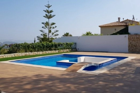 Villa in Javea zu verkaufen, Woongedeelte 360 m², Klimaanlage, Grondstuk 1050 m², 4 Slaapkamers, 4 Badkamers, Pool, ref.: BS-3974773-14