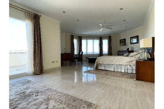 Villa in Javea zu verkaufen, Woongedeelte 468 m², Klimaanlage, Grondstuk 2012 m², 4 Slaapkamers, 4 Badkamers, Pool, ref.: BS-3974722-18