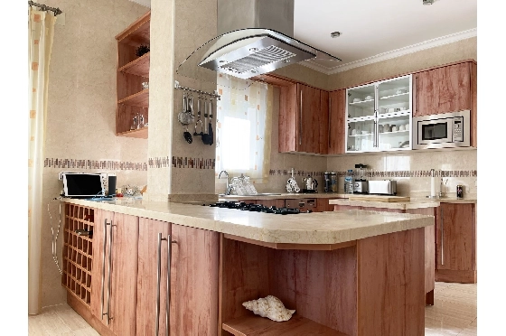 Villa in Javea zu verkaufen, Woongedeelte 468 m², Klimaanlage, Grondstuk 2012 m², 4 Slaapkamers, 4 Badkamers, Pool, ref.: BS-3974722-9