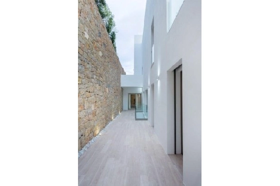 Villa in Moraira zu verkaufen, Woongedeelte 470 m², Klimaanlage, Grondstuk 836 m², 5 Slaapkamers, 4 Badkamers, Pool, ref.: BS-3974695-21