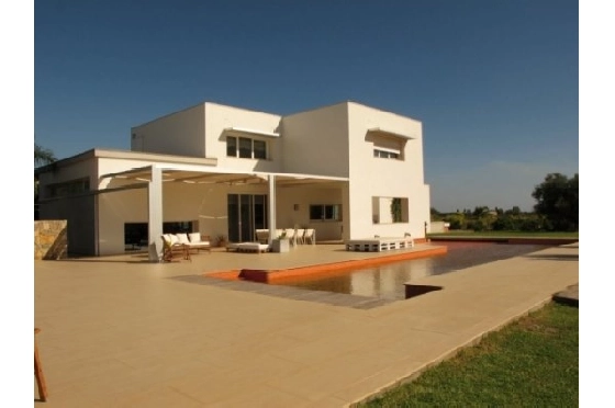Villa in Denia zu verkaufen, Woongedeelte 544 m², Klimaanlage, Grondstuk 10500 m², 4 Slaapkamers, 3 Badkamers, Pool, ref.: BS-3974691-2