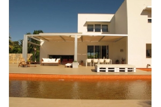 Villa in Denia zu verkaufen, Woongedeelte 544 m², Klimaanlage, Grondstuk 10500 m², 4 Slaapkamers, 3 Badkamers, Pool, ref.: BS-3974691-9