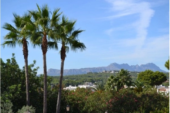 Investition in Moraira zu verkaufen, 18 Slaapkamers, 20 Badkamers, Pool, ref.: BS-3974656-25