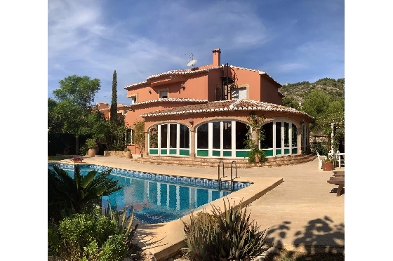 Villa in Javea zu verkaufen, Woongedeelte 604 m², Klimaanlage, 4 Slaapkamers, 6 Badkamers, Pool, ref.: BS-4354121-18
