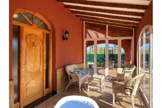 Finca in Pedreguer(Campo) zu verkaufen, Woongedeelte 150 m², Bouwjaar 1980, Zustand gepflegt, Klimaanlage, Grondstuk 700 m², 4 Slaapkamers, 2 Badkamers, Pool, ref.: GC-0322-10