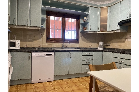 Finca in Pedreguer(Campo) zu verkaufen, Woongedeelte 150 m², Bouwjaar 1980, Zustand gepflegt, Klimaanlage, Grondstuk 700 m², 4 Slaapkamers, 2 Badkamers, Pool, ref.: GC-0322-13